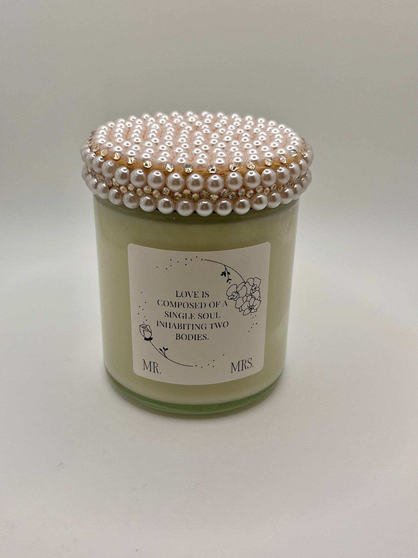 Mr. & Mrs. 7 Ounce Candles (Made to Order 4-6 weeks processing time) PLEASE READ PRODUCT DESCRIPTION