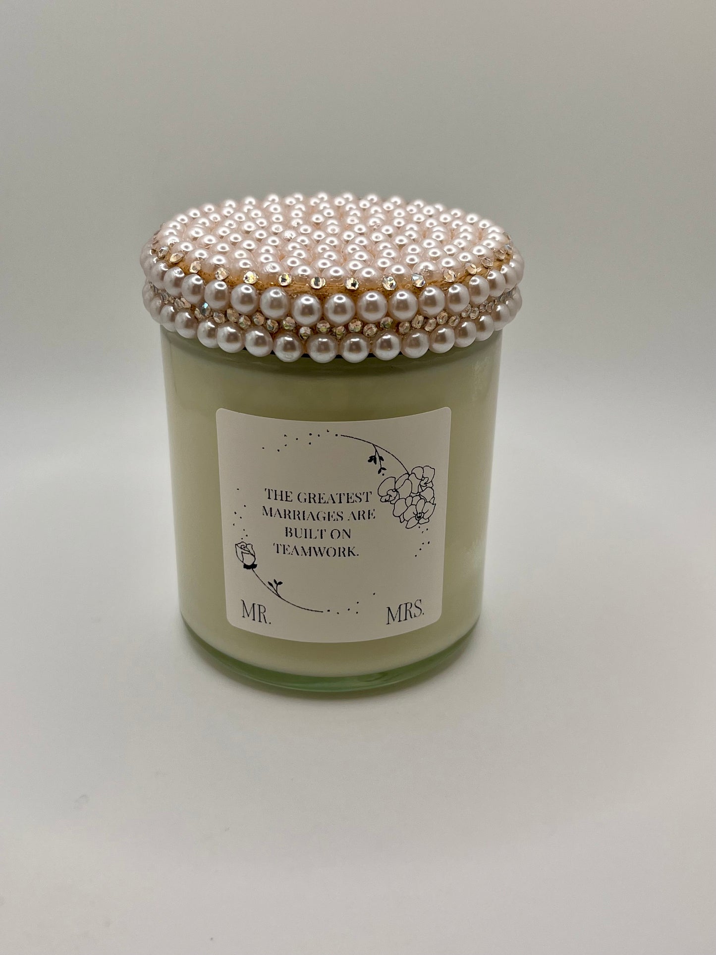 Mr. & Mrs. 7 Ounce Candles (Made to Order 4-6 weeks processing time) PLEASE READ PRODUCT DESCRIPTION