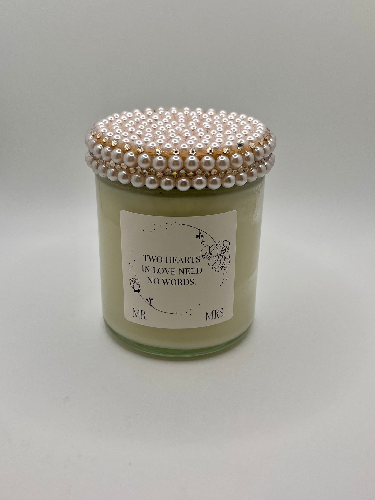 Mr. & Mrs. 7 Ounce Candles (Made to Order 4-6 weeks processing time) PLEASE READ PRODUCT DESCRIPTION